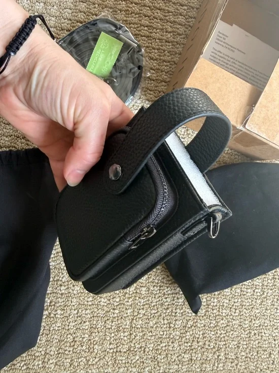 Hailey pouch and phone holster - Picture 2 of 4